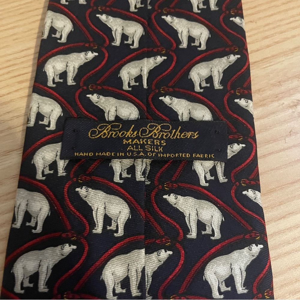 Brooks Brothers Makers 100% Silk Polar Bear Tie View 2